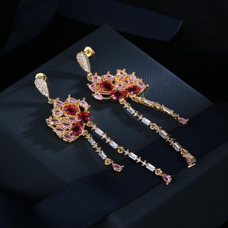 Корейская версия новые цветные циркониевые серьги темперамент ужин национальный стиль невесты ювелирные изделия длинные кисточки бабочка леди серьги