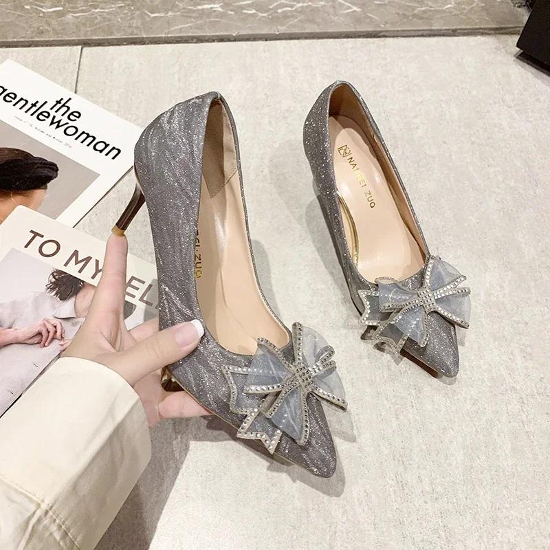 Женские туфли-лодочки Cinderella Туфли со стразами на высоком каблуке Женские туфли с острым носком и бантом Туфли с кристаллами для вечеринки и свадьбы Zapatillas Mujer