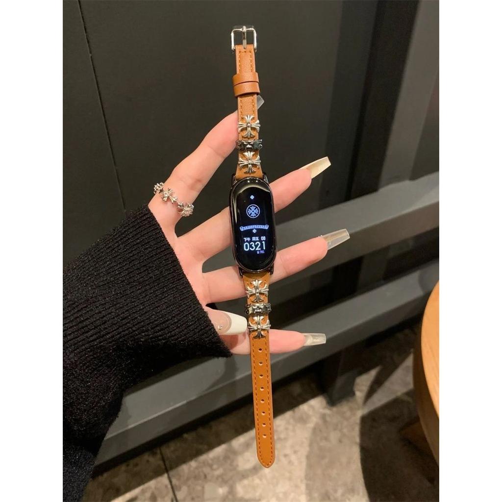 Ремешок из кожи с крестообразным металлическим ремешком для Xiaomi Band 9 - креативный кожаный ремешок в стиле ретро-панк для XIAOMI Mi Band 9/8/7/6/5/4/3/NFC/Mi Band 8pro/Redmi Watch4&5