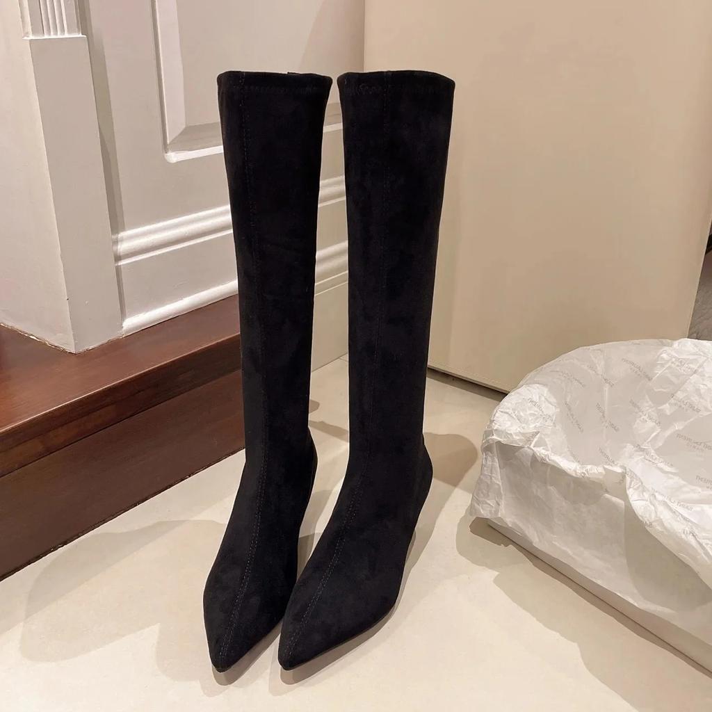 Модные мотоциклетные ботинки женские осенне-зимние облегающие с острым носком леопардовый принт бархатные длинные ботинки на среднем каблуке застежка-молния