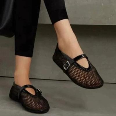 Модные черные сандалии женские на плоской подошве сетчатые летние модные туфли на мелкой подошве пляжное платье дизайнерская трендовая обувь для прогулок на открытом воздухе женская обувь