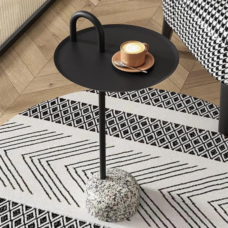 Nordic Design Rock Маленький журнальный столик для гостиной, приставной столик для дивана, удобный передвижной угловой столик для маленькой квартиры