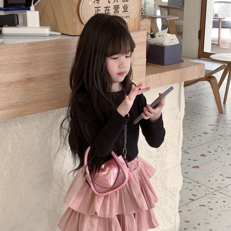 Trendy Heart Shaped Kids Crossbody Bag With Breathable Design For Stylish Children