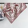 2024 Новый модный универсальный шелковый шарф 68 см с принтом солнцезащитный декоративный маленький квадратный шарф бархатная текстура шарф