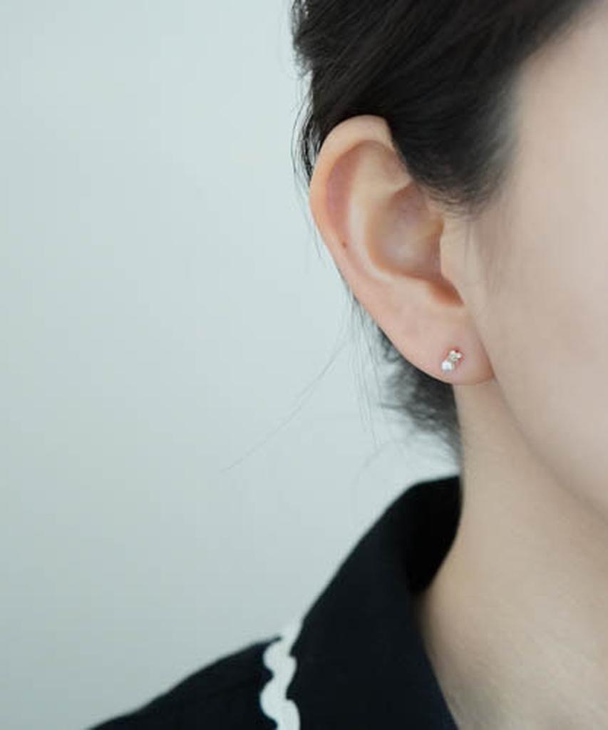 Серебряные серьги Alleun 925 пробы с жемчугом Swarovski и кубическим цирконием в форме четырехлистника