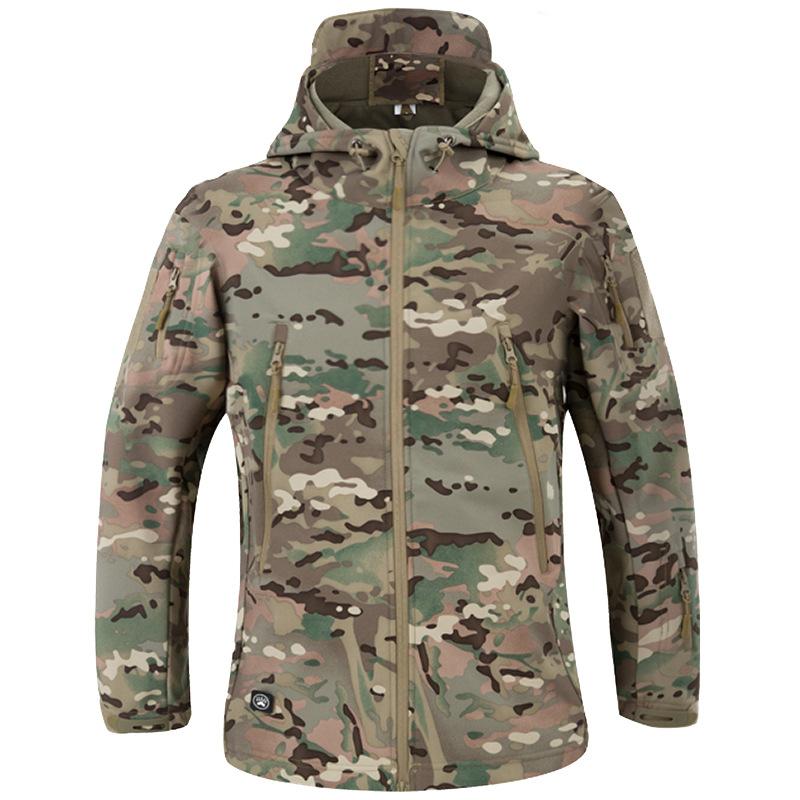 Тактическая зарядная куртка Sharkskin Softshell Charge для активного отдыха на открытом воздухе