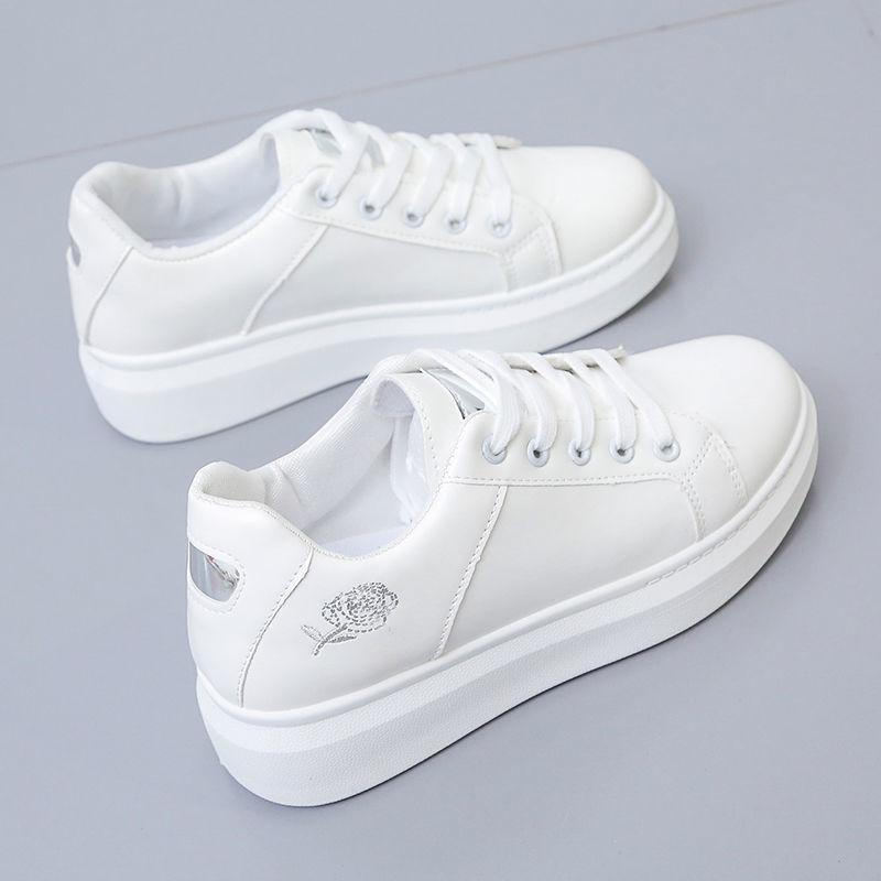 Модные спортивные кроссовки Kawaii женские белые туфли милые тенденции 2024 года для ходьбы высококачественная женская обувь оригинальная новая в H 39