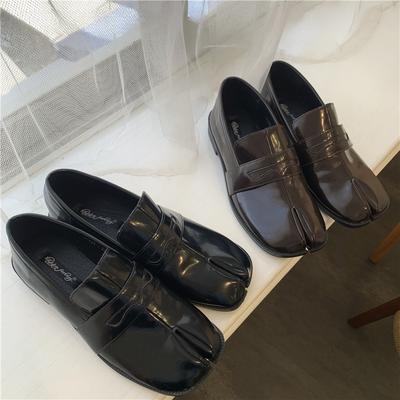 Женские туфли на плоской подошве с круглым разрезом на носке, неглубокие ленивые туфли без застежки, мюли с открытой пяткой, кожаные туфли, мягкие мокасины, балетки без застежек