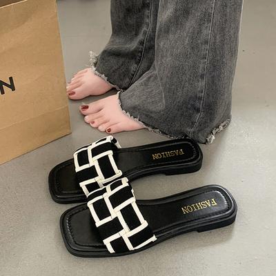 Модная женская обувь Женские тапочки Роскошные шлепанцы Летние клоги Женские 2025 Дизайнерские плоские Пляжные Пляжная обувь Тапочки Повседневные шлепанцы Слипы