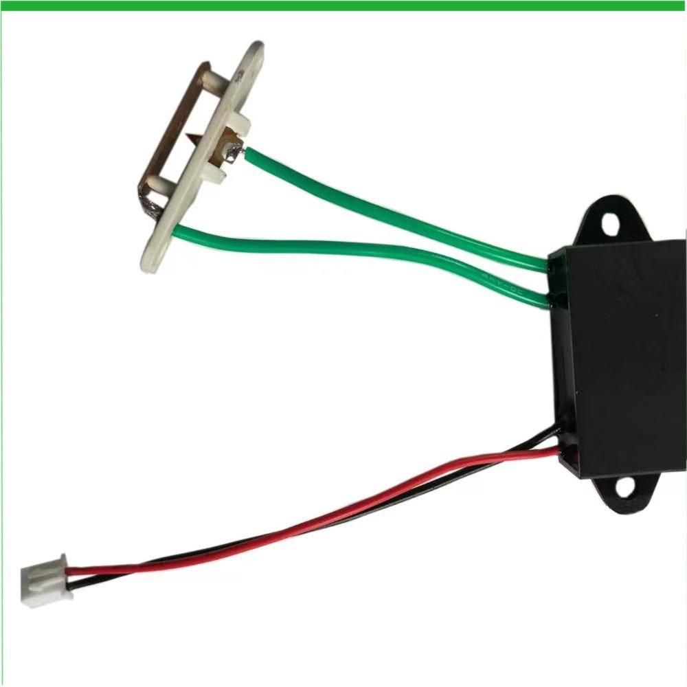 Озоновый дезодоратор и стерилизатор для автомобиля и холодильника