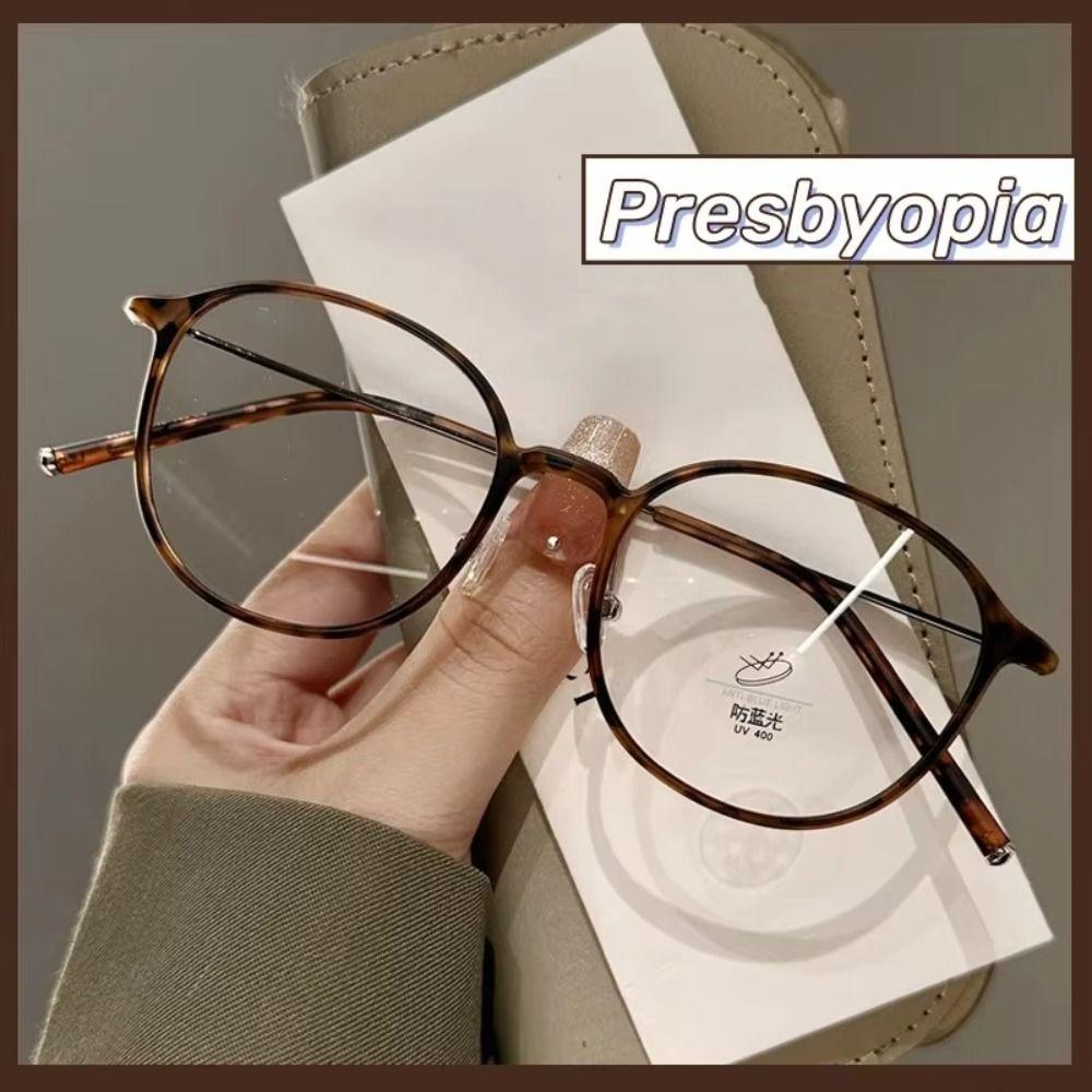 Ultra Light Photochromic Myopia Glasses Round Frame Presbyopia Glasses Women Men