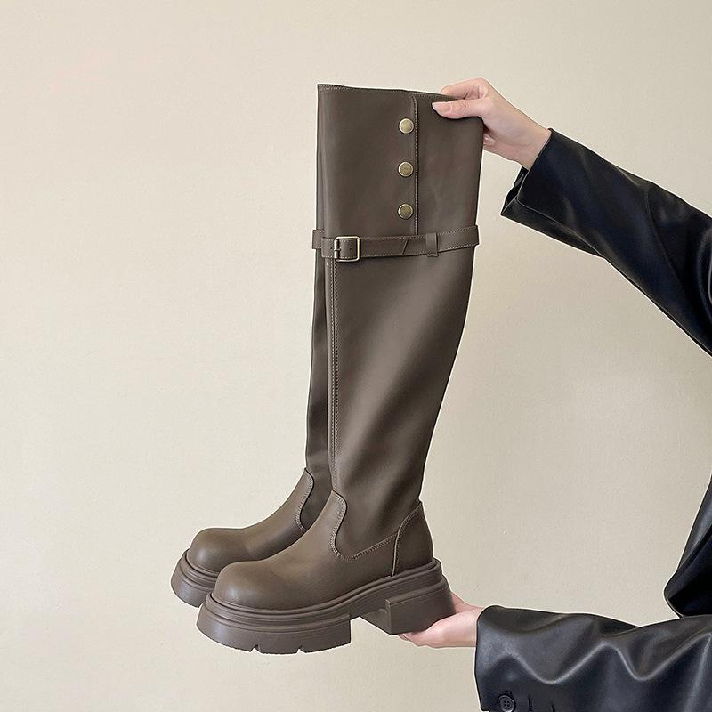Два носят ботинки на толстой подошве для женщин 2025 осень и зима новые универсальные ботинки на толстом каблуке с широким голенищем рыцарские ботфорты