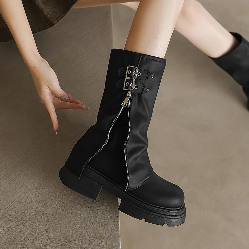 Мода 2024 года, новые туфли для женщин, женские ботинки с пряжкой на ремне, модные современные ботинки с боковой молнией, женские высококачественные ботинки с круглым носком длиной до середины икры, Zapatos