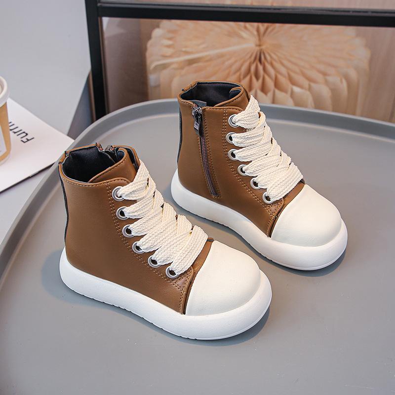 Girl Boots  Versatile Comfort Girls Shoes Soft Sole Anti Slip Casual Mid Length Boots Simple Retro Trend Child Shoes