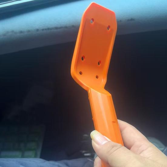 Инструмент для чистки водостоков Совок для обслуживания водостоков Очистка водосточных желобов с земли или крыши 2-угольный резьбовой очиститель водостоков для удаления листьев и мусора