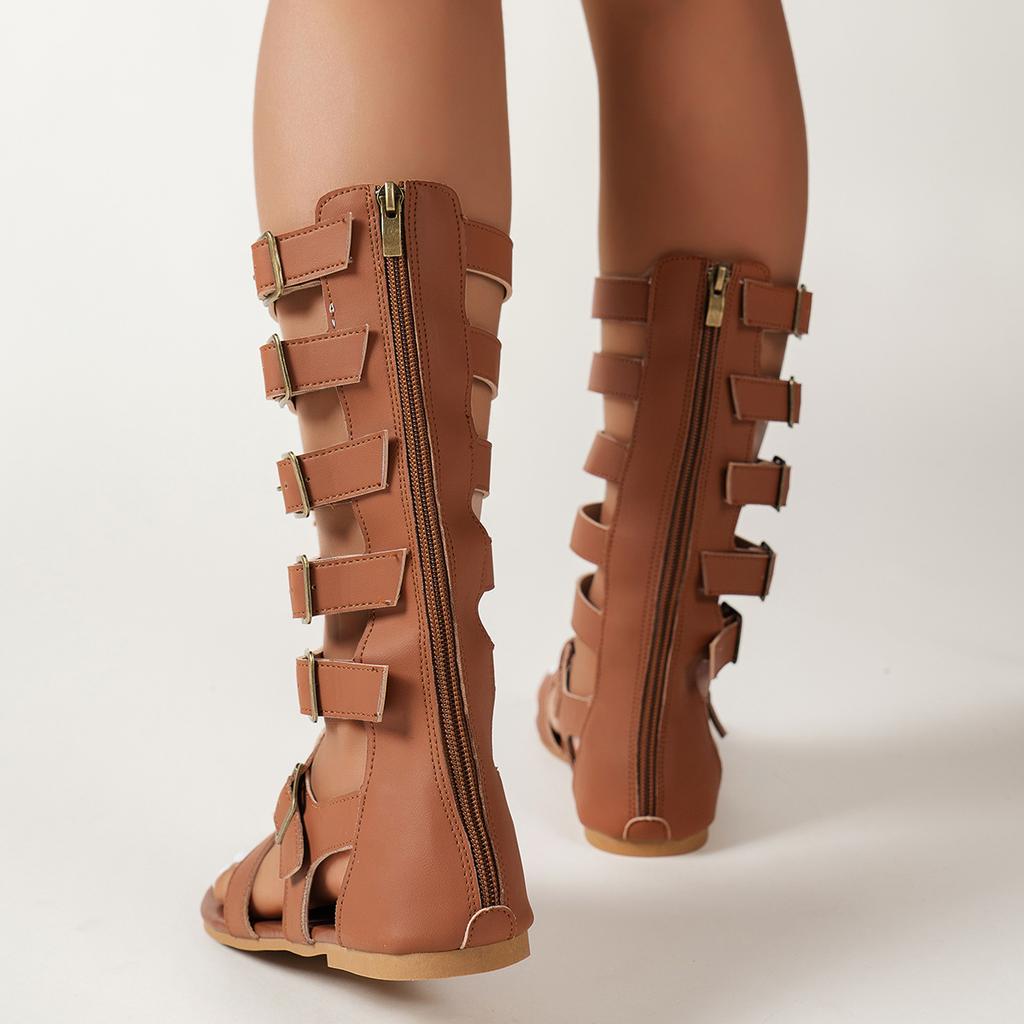 Мода Мода Декор с пряжкой Гладиаторские туфли Большой размер Плоские сандалии с перекрестными ремешками для женщин 2025 Лето Сандалии до середины икры на клипсе Женские