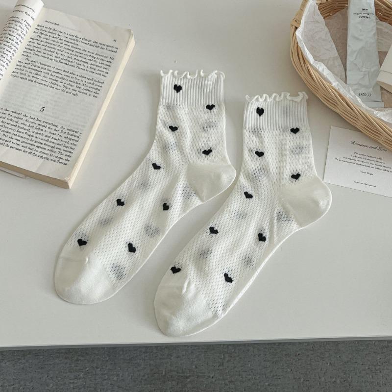 Женские летние тонкие милые дышащие сетчатые носки-гольфы средней длины с кружевом в виде сердечек