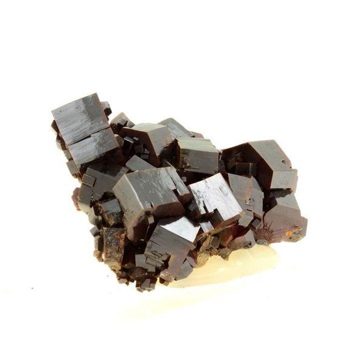 Pierres et Minéraux. Vanadinite. 971.5 ct. Mibladen Mining District, Midelt, Maroc.