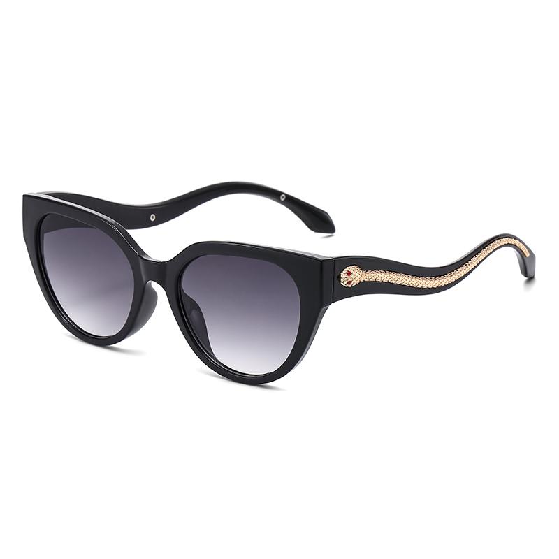 Retro Cat Eye Women Sunglasses Fashion Brand Gradient Lens Unisex Sun Glasses Punk Stylish Snake Decoration UV400 Eyewear