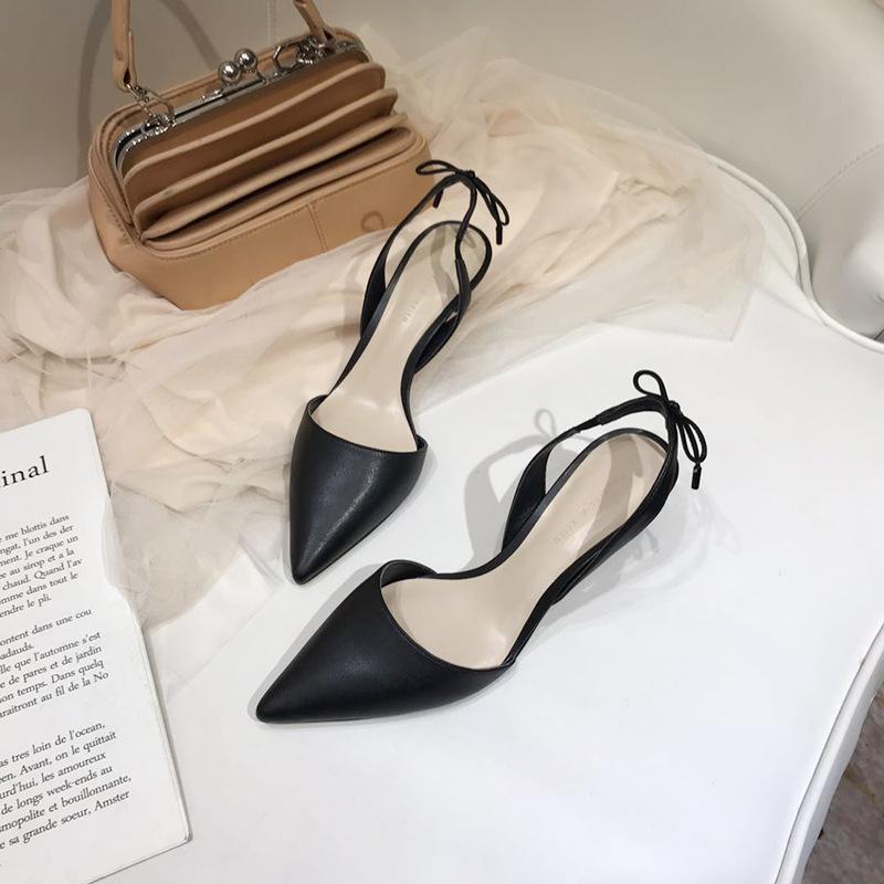 Модные мюли с эластичным ремешком сзади, женские босоножки-бабочки из замши с острым носком, синие шлепанцы телесного цвета из искусственной кожи, туфли-шпильки на высоком каблуке, сандалии