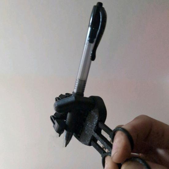 Механический фиджет для рук Роботизированная рука с подвижными пальцами Портативная фиджет-игрушка Рука с сильным