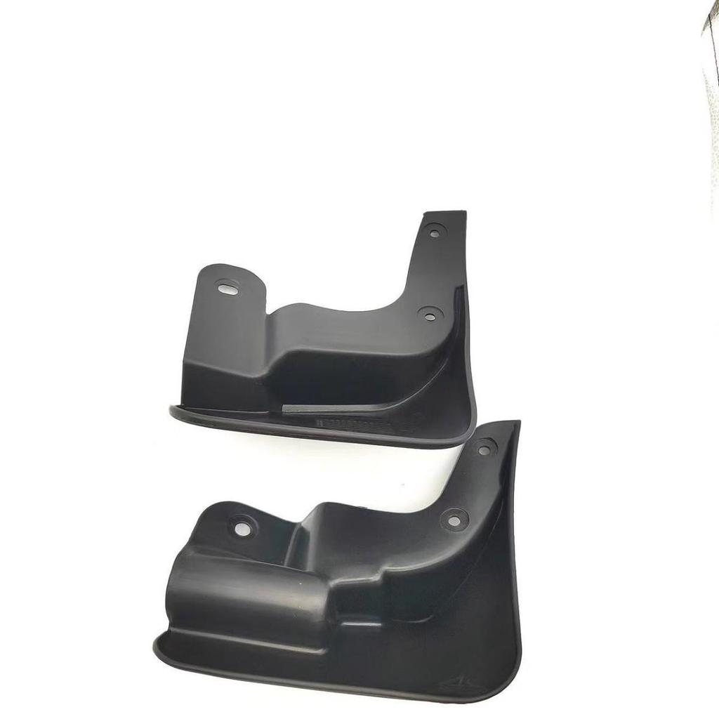 Kia New Rio/Pride 2002–2005 Защитная накладка на брызговик для трансграничного использования