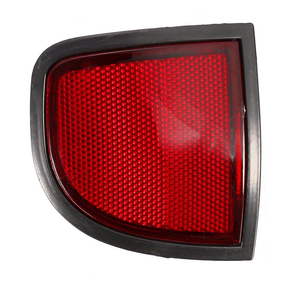 2Pcs Rear Bumper Reflector Tail Light Lamp Left & Right For Mitsubishi Triton ML MN L200 2005-2015