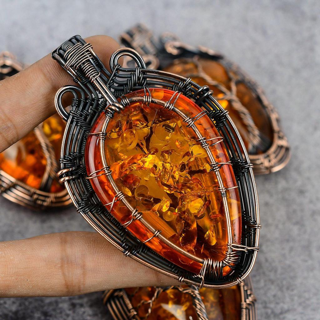 Балтийский янтарь Gemstone Pure Copper Wire Wrap Ювелирная подвеска ручной работы