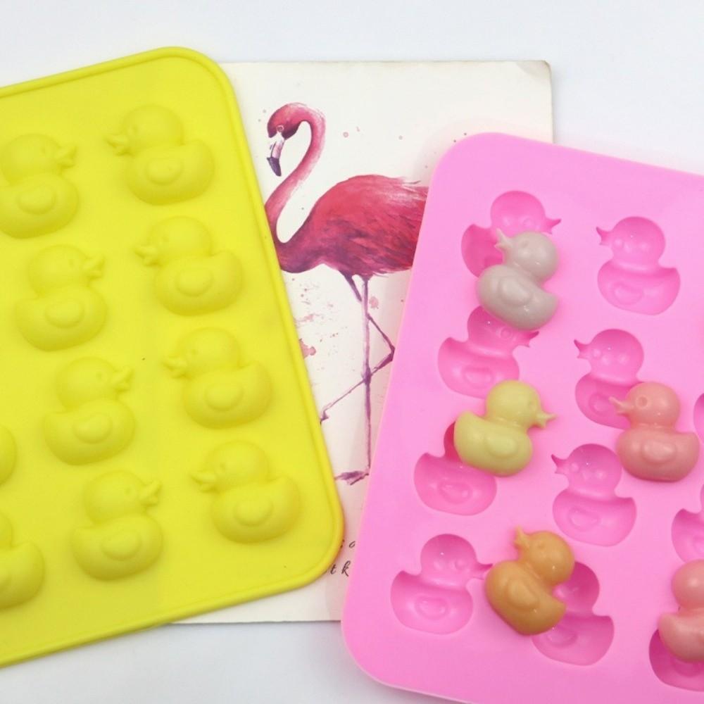 Cartoon Duck Chocolate Mold Heat Resistant Mousse Cake Mold Cute Design Silicone Mold For Baking