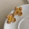 Элегантные серьги в виде преувеличенных цветов, изысканные легкие роскошные серьги, серьги-гвоздики с трехмерной инкрустацией высшего качества, изготовленные в ювелирном производстве