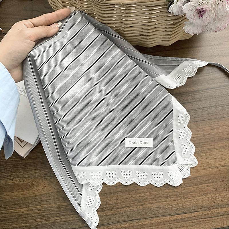 Women Lace Triangle Scarf Sweet Girls Sunscreen Scarf Spring Summer French Beach Style Hair Tie Vintage Female Lady Muslim Hijab