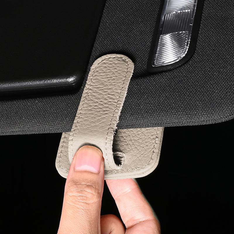 Зажим-держатель для солнцезащитных очков с эмблемой автомобиля, кожаный зажим на солнцезащитный козырек автомобиля для Porsche Panamera Cayenne Taycan 911 718 Macan Carrera-GT 928