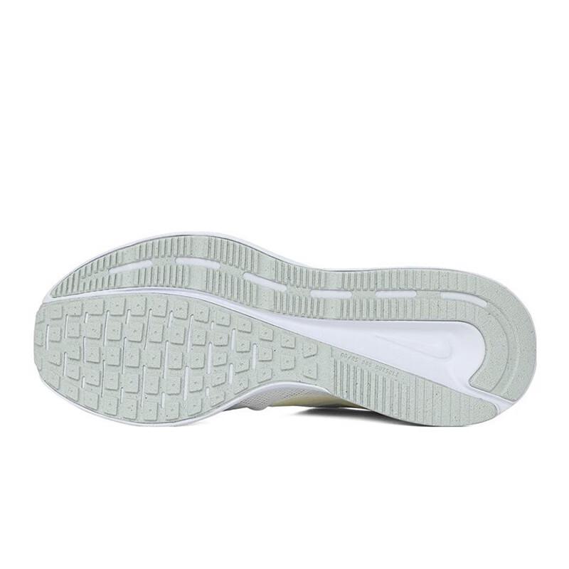 Nike Женские беговые кроссовки SWIFT 3