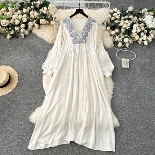 Платье свободного покроя в стиле бохо для женщин с вышивкой и принтом, рукавом-фонариком, V-образным вырезом, женские платья свободного кроя, женские платья Vestidos Mujer