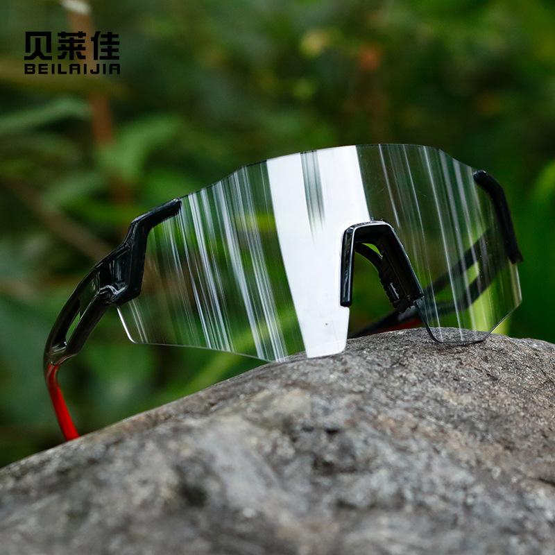 Outdoor Men'S Windproof Glasses Photosensitive Discoloration Day And Night Mountaineering Running Sports Cycling Glasses Sunglasses Women