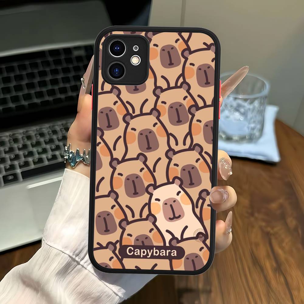 Cartoon Capybara For IPhone 16 15 14 13 12 11 Pro Max X XS MAX Plus Translucent Black Phone Cover