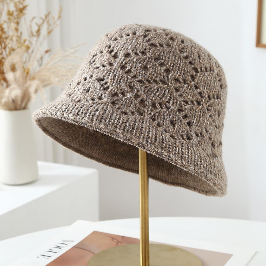 New autumn and winter hollow knitted bucket hat women's retro face small wool basin hat versatile breathable warm basin hat