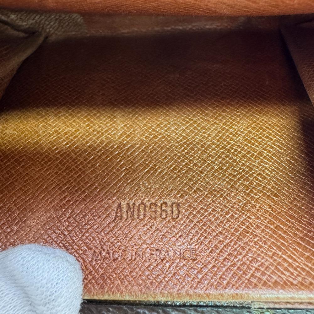 LOUIS VUITTON M61660 Vintage W Hook Wallet Compact Wallet Monogram Monogram Portonet Bie Cult Credit Tri-fold wallet Brown Monogram Used