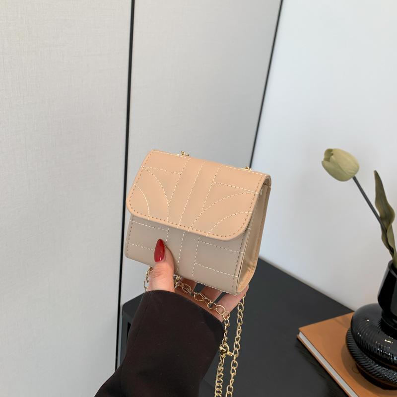 Высококачественная маленькая сумка для женщин, новая модная корейская стильная нишевая модная универсальная мини-цепочка через плечо, маленькая квадратная сумка