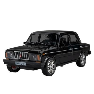 1/18 LADA 2107 Сплавная Машина Литые Модели и Игрушечные Транспортные Средства Металлическая Игрушечная Модель Машины Звук и Свет Откат Коллекция Детская Игрушка