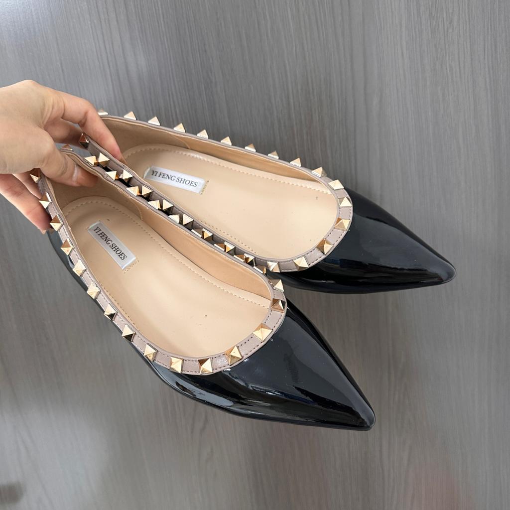 Sheepskin Version Inner Height Increase of 5 Cm Rivets Light Mouth Nude Pointed French Temperament Single Shoes Women's Versatile Shoes