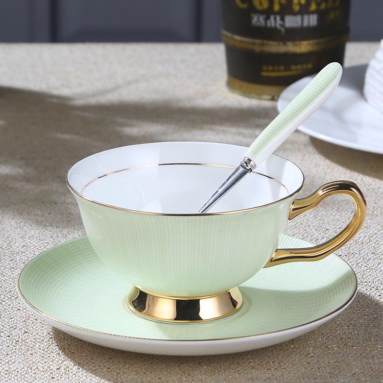 Европейская роскошная расписная золотая керамическая чашка для послеобеденного чая, кофейная чашка с цветком, чашка для чая, чашка для воды, чашка для молока