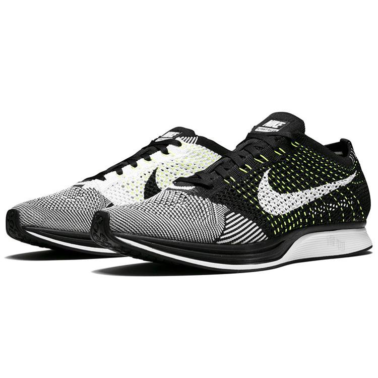 Nike Flyknit Racer Черный Белый Вольт 526628-011