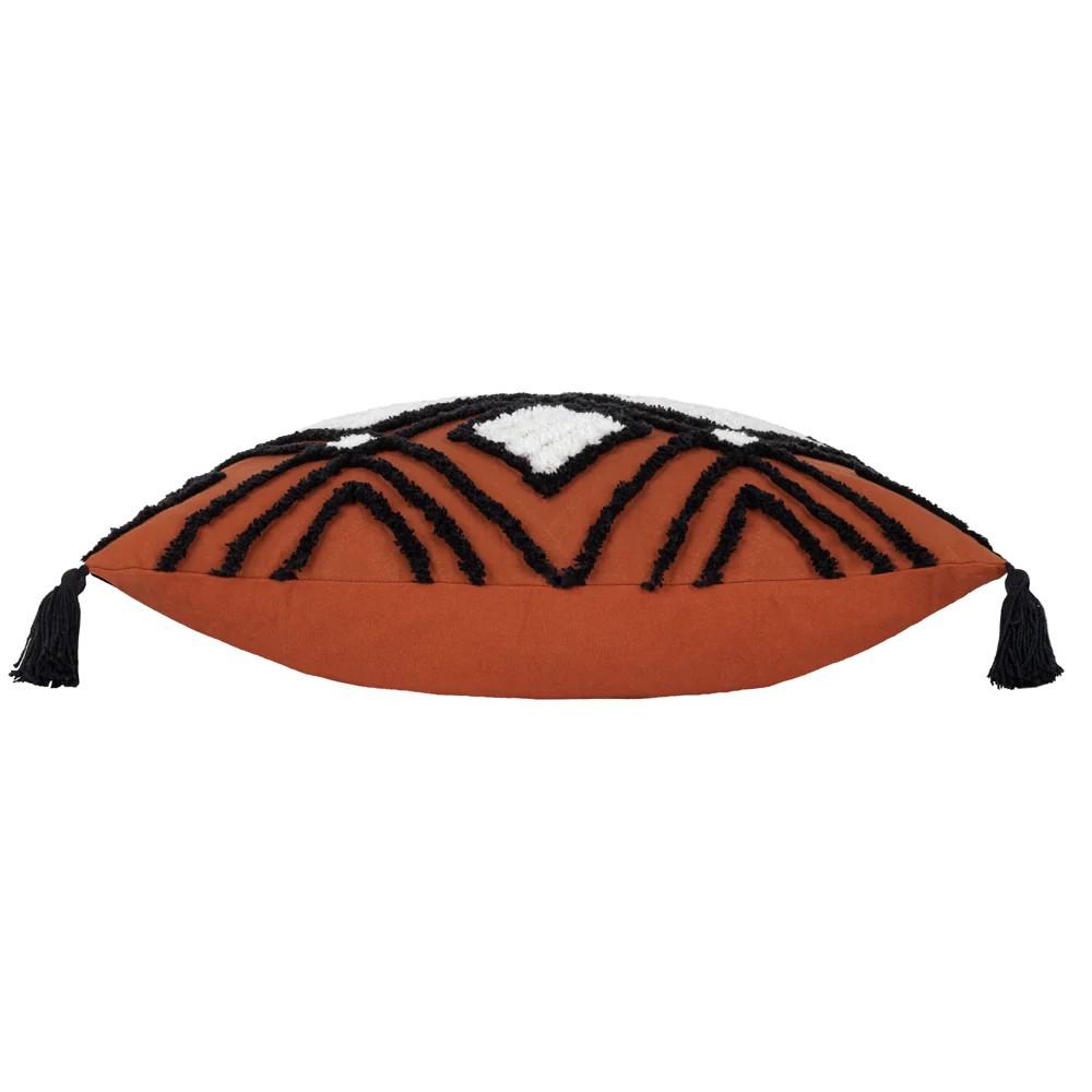 Furn Чехол на подушку Aquene с кисточками и тафтингом