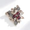 Retro Flower Brooch, Exquisite and Fashionable Crystal Brooch, Light Luxury, High-end Design Sense, Niche Brooch