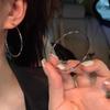 Spicy Girl High-End Hoop Earrings: Simple, Stylish Ear Clips for a Trendy Look