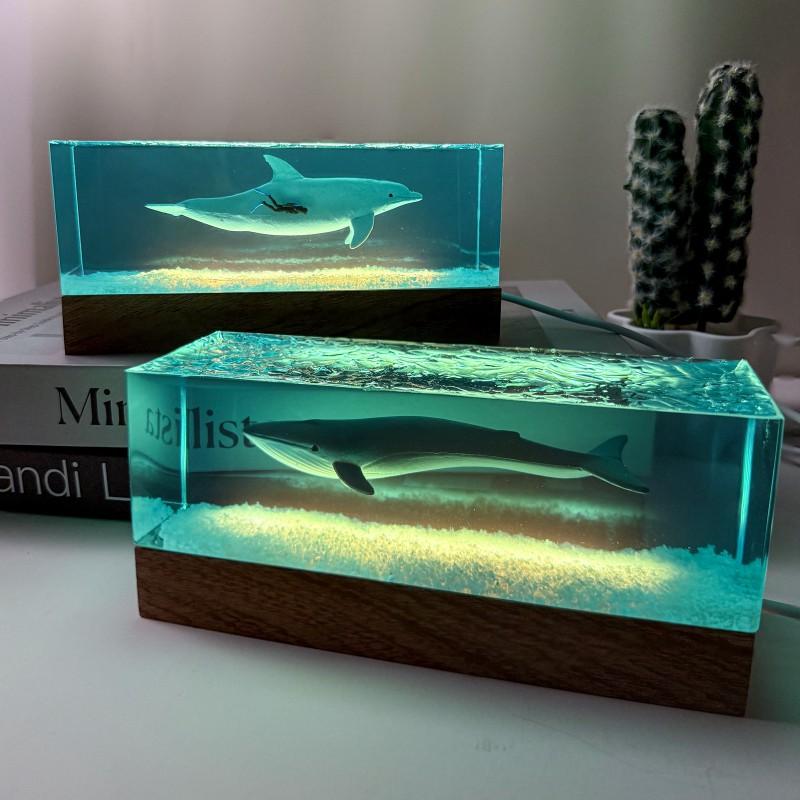 Resin Whale Desktop Decor Minimalist Home Office Ornament Gift Friends Birthday Christmas