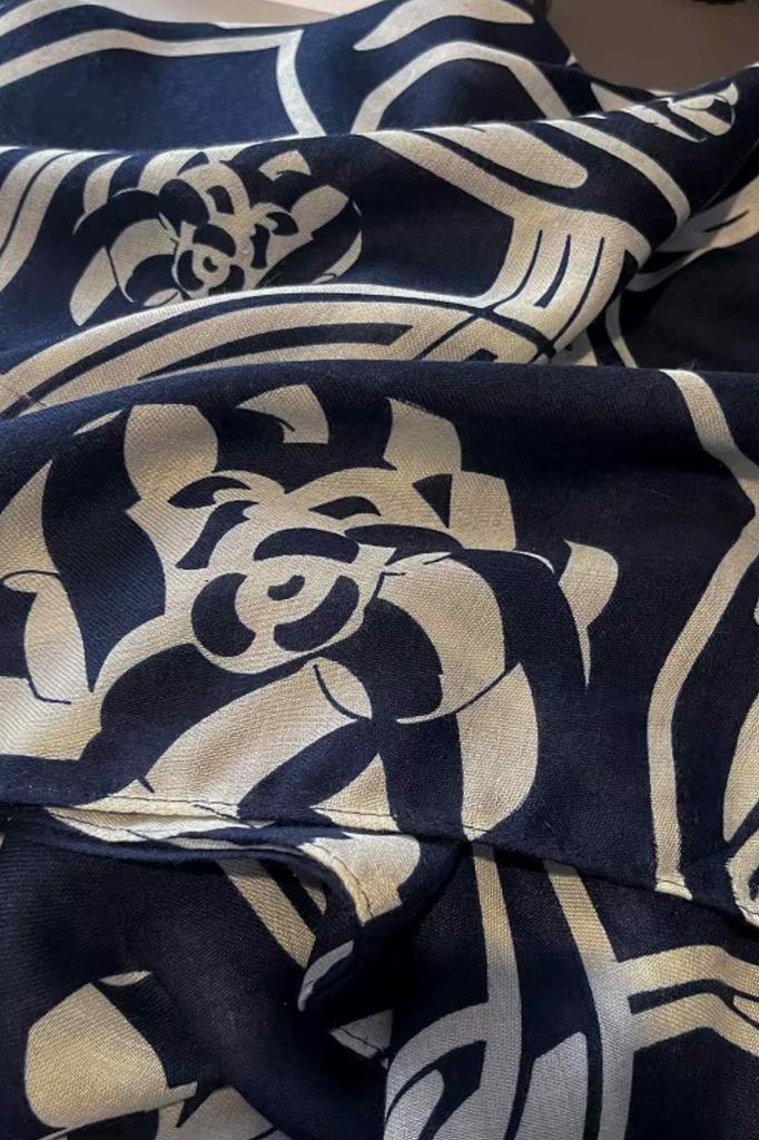 Navy Blue Scarf with Cream Pattern - Elegant Geometric Motif - 180x90