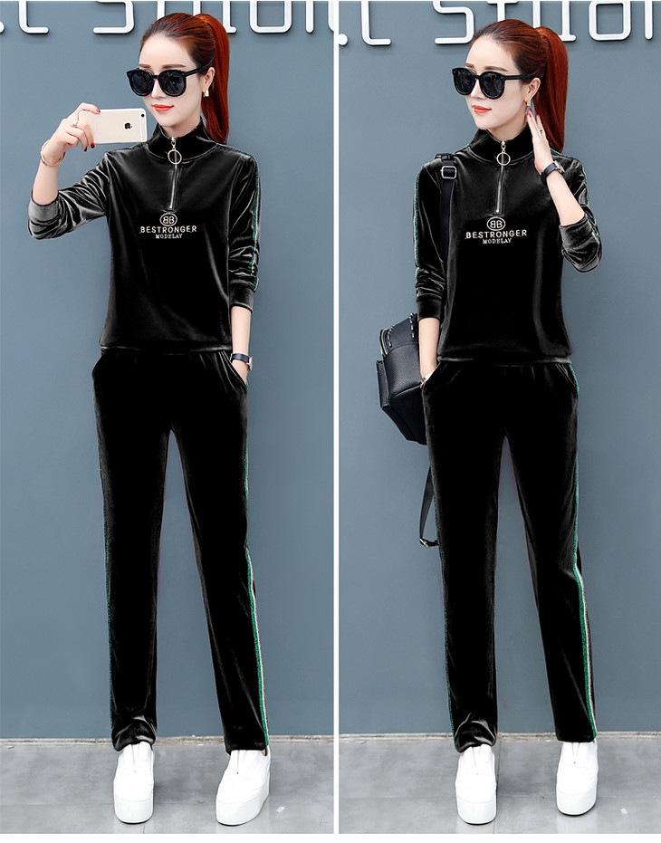 Женский спортивный костюм из двух частей из золотистого бархата с воротником-стойкой - мода весна/осень 2025 г.