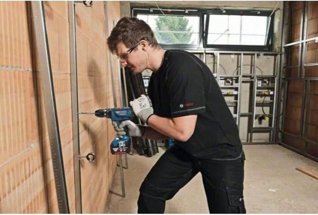 Ударный шуруповёрт Bosch GSB 18V-28 Professional06019H400B